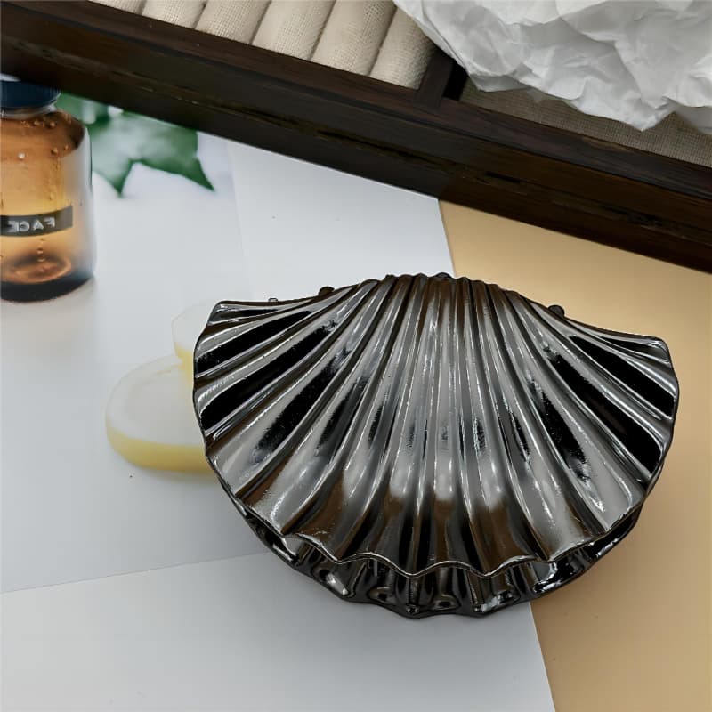 Shell Metal Hair Claw JSC718