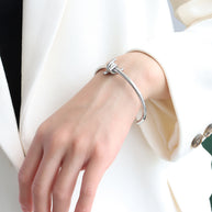Twisted Knot Open Bangle JLB1017