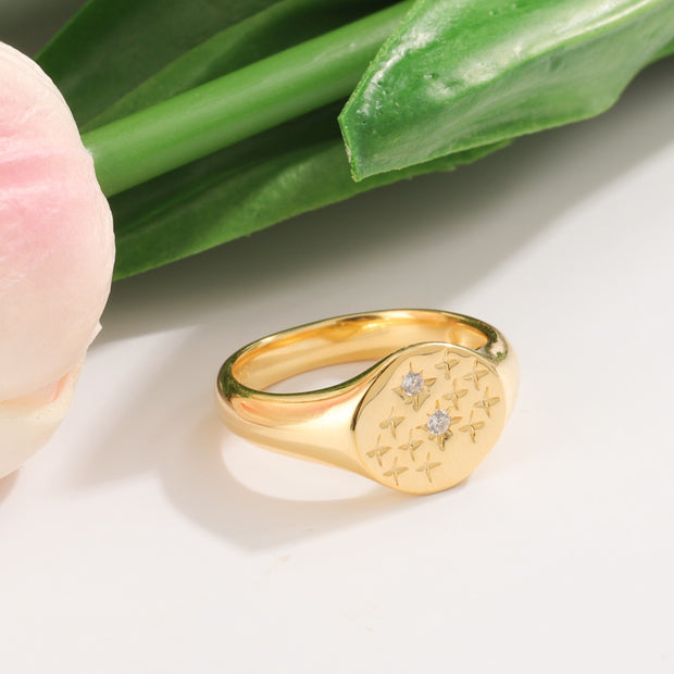 Star Signet Ring Zircon