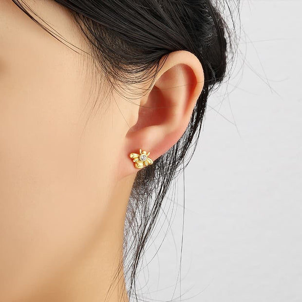 Bee Trendy Cute Ear Piercings
