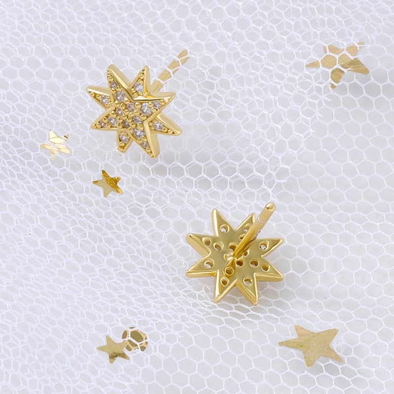 Eight-pointed Star Stud Earring