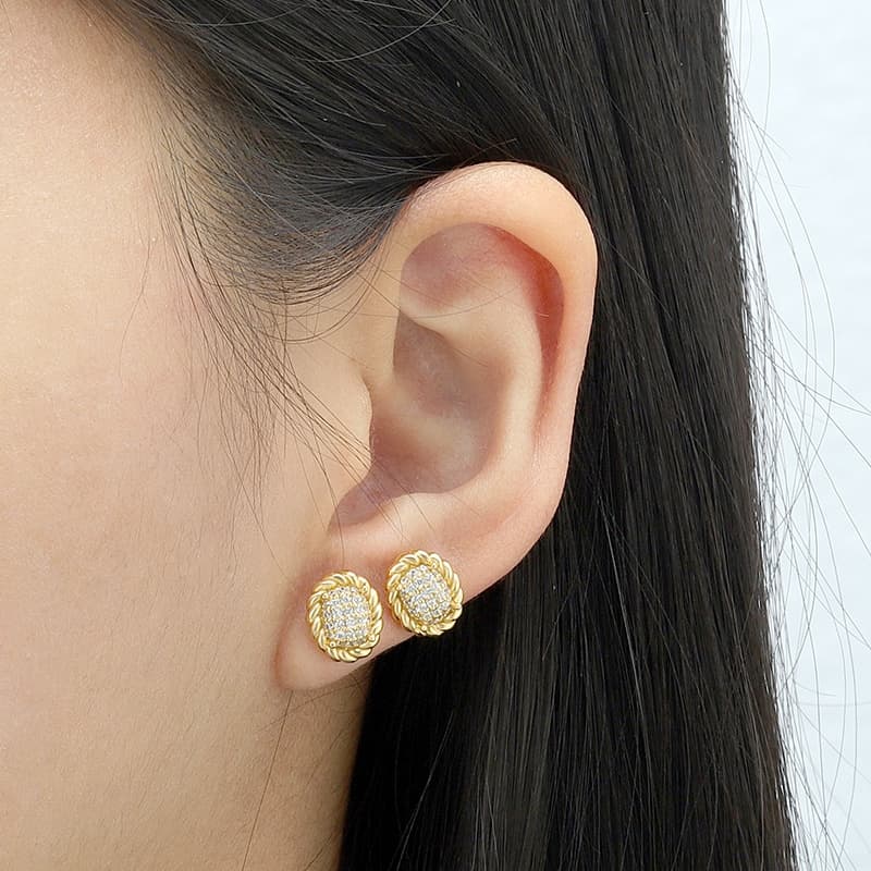 Retro Geometrical Sters Flower Round Earring