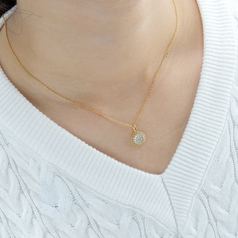 White CZ Retro Geometrical Sters Round Necklace