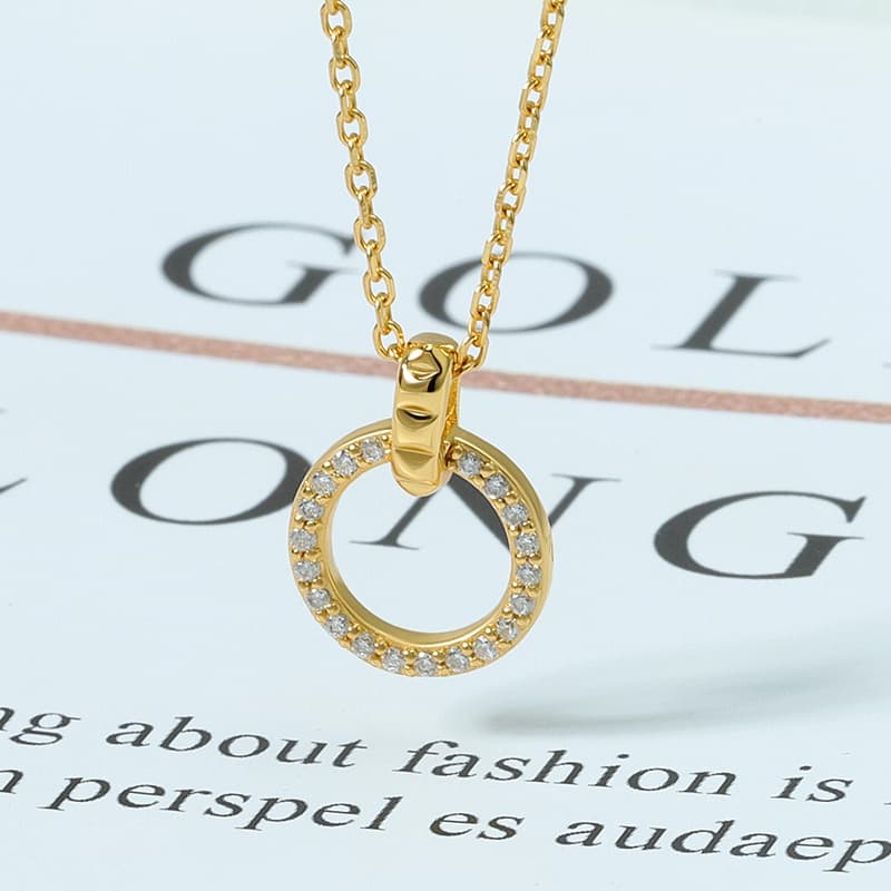 Zircon Circle Pendant Necklace