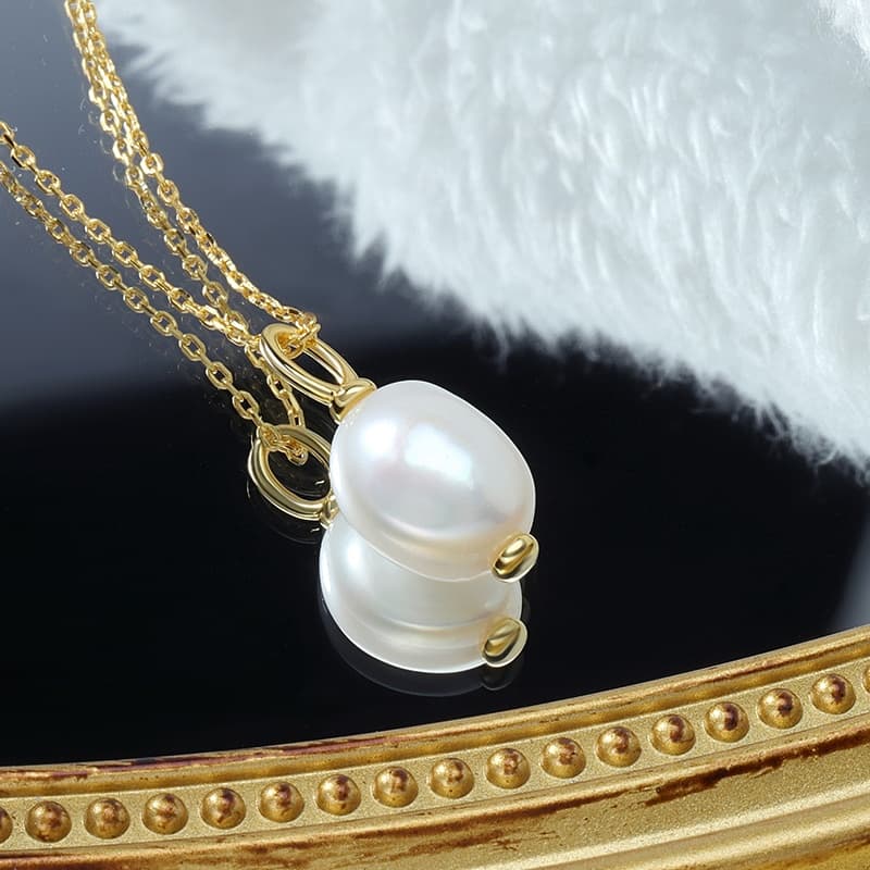 9 10mm Baroque Pearl Pendant Necklace