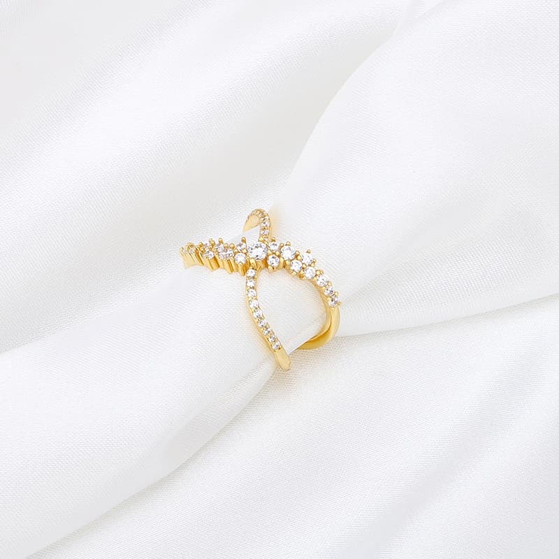 Criss Cross X Ring