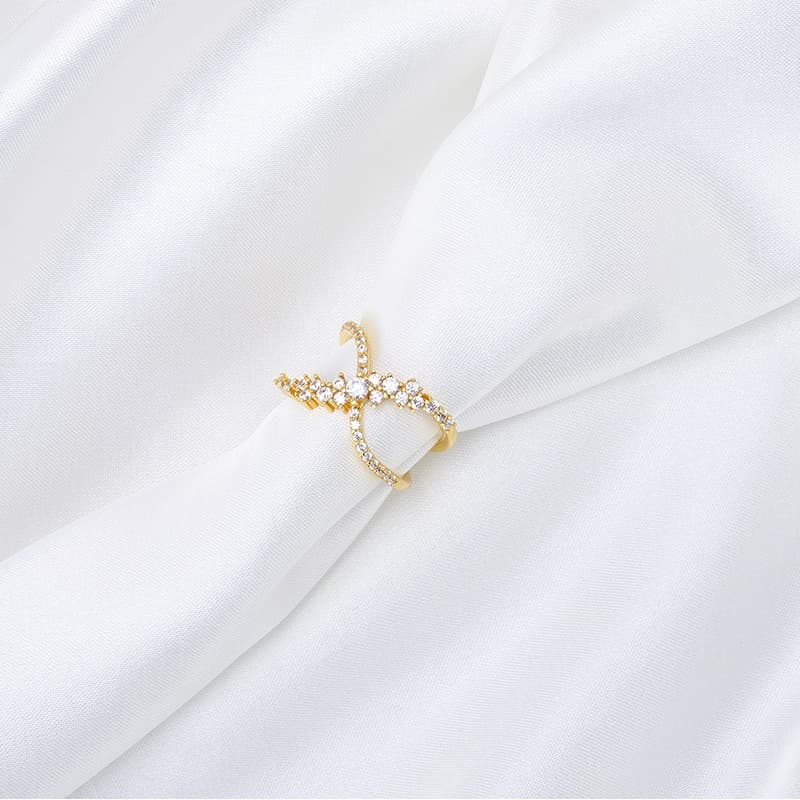 Criss Cross X Ring