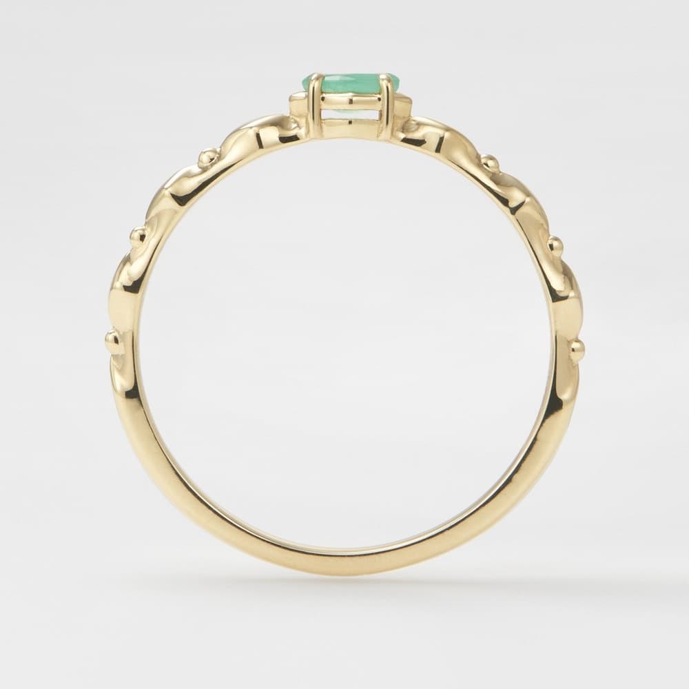 Retro Prehnite Marquise Ring