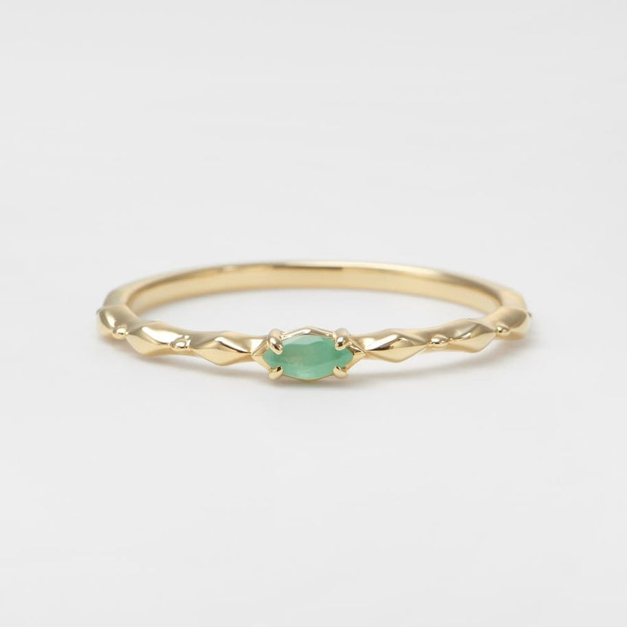 Retro Prehnite Marquise Ring