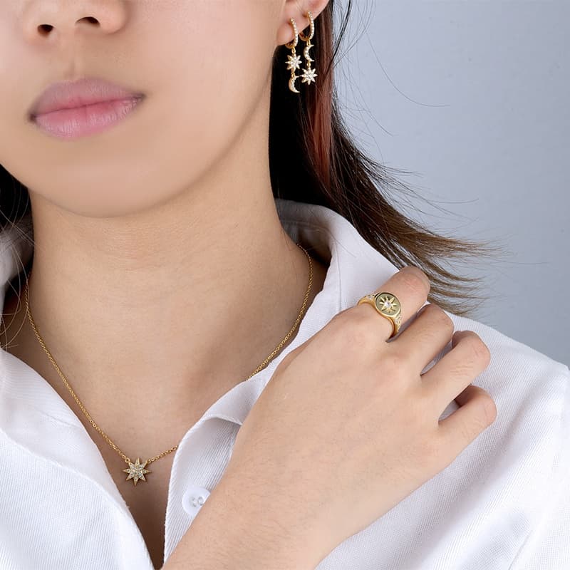 Star Pave Signet Ring