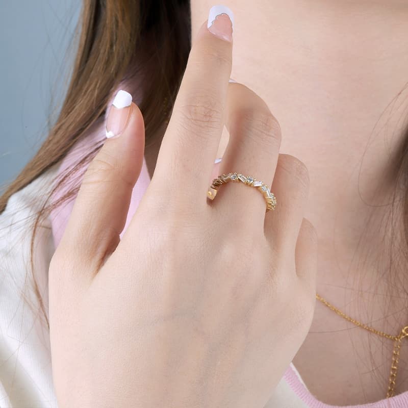 Irregular Shape Baguette Ring